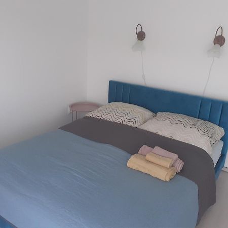 Apartament Liliom Apartman Héviz Zewnętrze zdjęcie