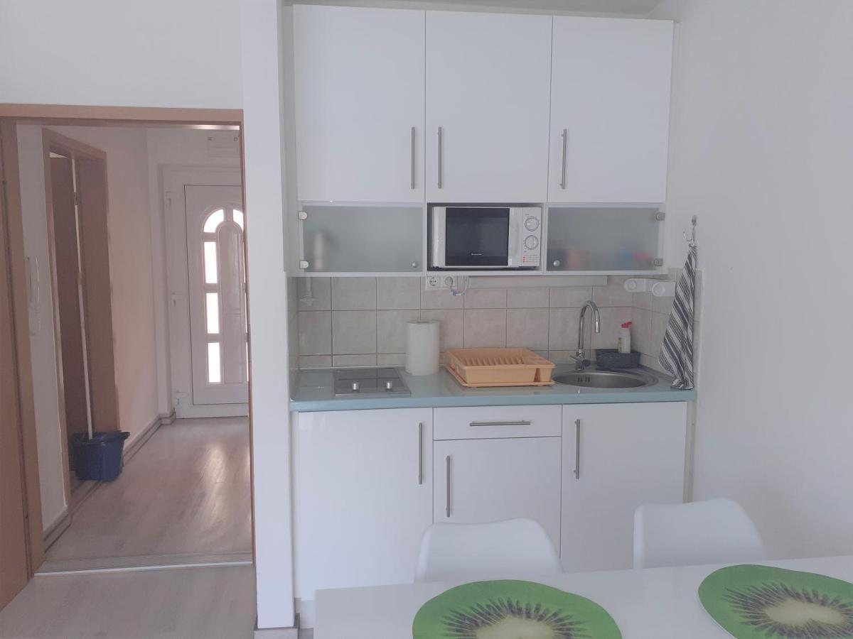 Apartament Liliom Apartman Héviz Zewnętrze zdjęcie