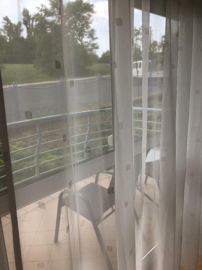 Apartament Liliom Apartman Héviz Zewnętrze zdjęcie